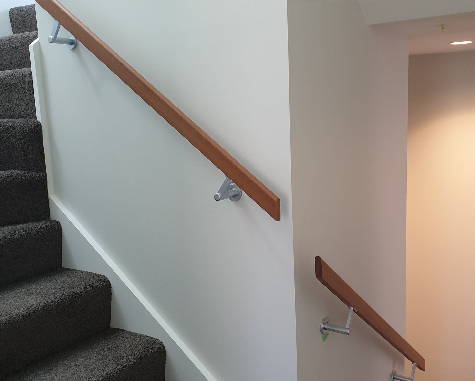 Mardeco S - Line 9030 Handrail Bracket round base - wall mount - Mardeco - Architectural Hardware Redefined